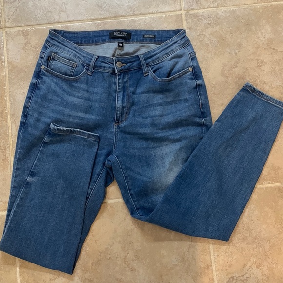 Womens Judy Blue Denim Jeans. Skinny Fit. Size 14W Medium Wash - Picture 1 of 4